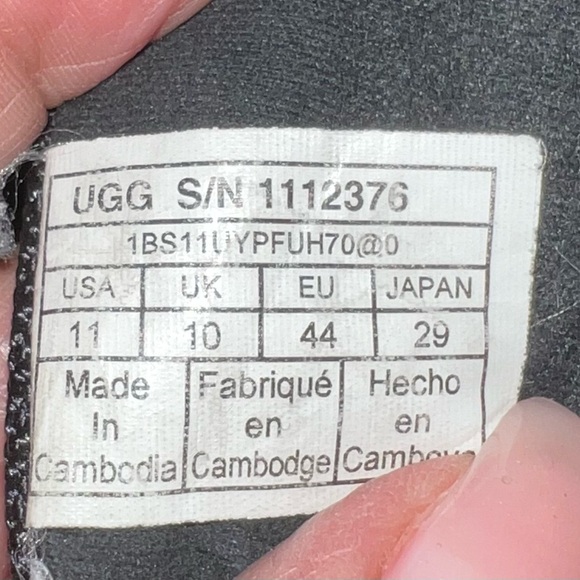 UGG Australia Emmett Boot Mid Black Men’s Size 11 Weather Ready Item #1112376 - Picture 11 of 12